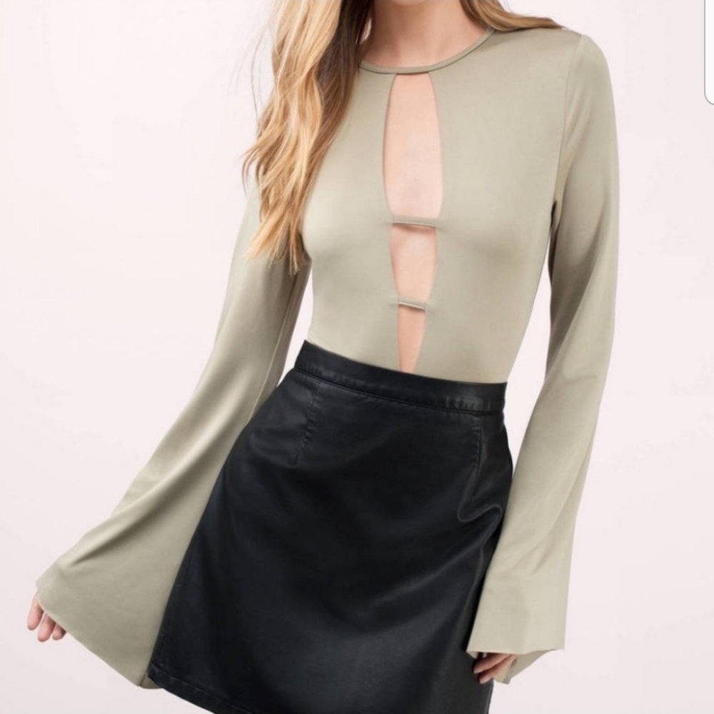 NWOT Sexy body top